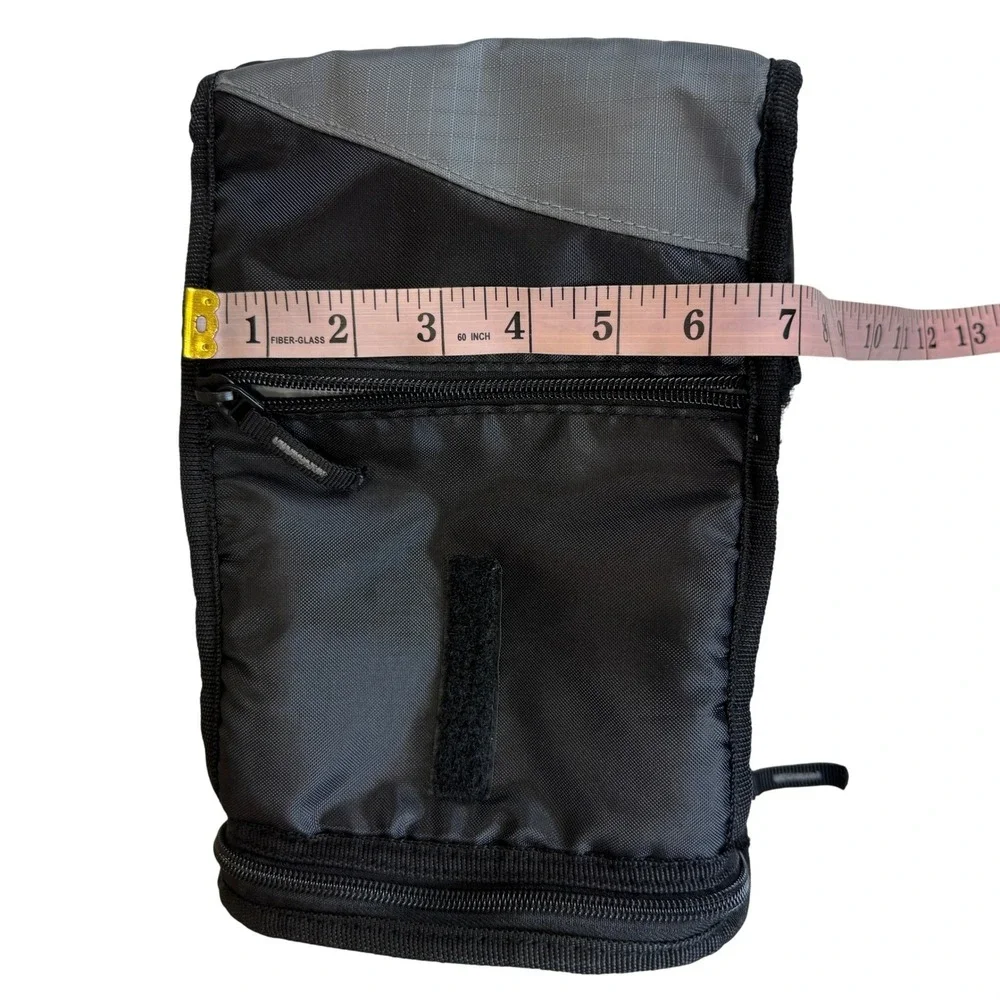 Arctic Zone Insulated Lunch Bag Black Gray Vertical Zippered Pouch 10004630‎
